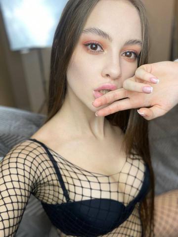 Алиса Грудастая Блондинка фото 2